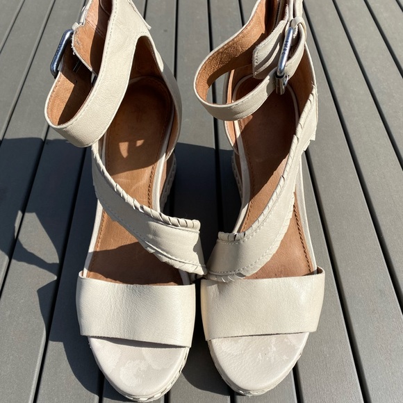 Frye Shoes - Frye Brielle Back-Zip Sandals
